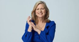 After bringing up her two children alone, Amanda only started dating after they were older