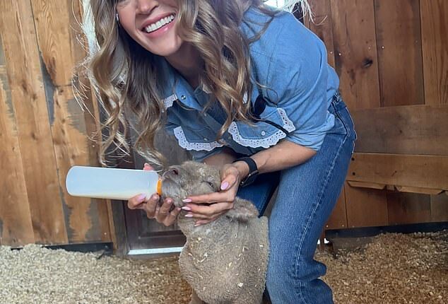Carrie Underwood is giving her fans a glimpse inside the 400-acre farm in Franklin, Tennessee, where she lives with her family