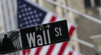 Investors are piling into U.S. equity funds at the fastest pace in years. But now the pendulum may swing back, warns Barclays
