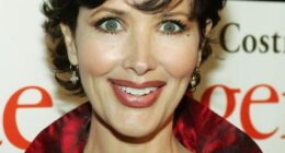 Janine Turner Net Worth | Celebrity Net Worth