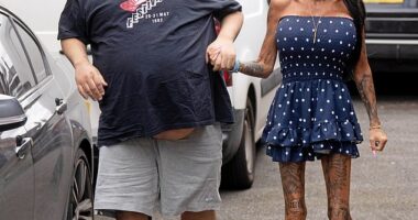 Katie Price stepped out without her wedding ring on Thursday as she enjoyed a day out with son Harvey after confusing fans over the state of her relationship with husband Lee Andrews