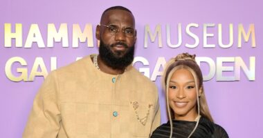 LeBron James Shares Message With Wife Savannah During Lakers Playoffs