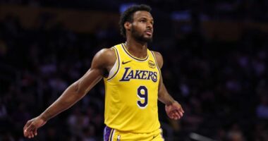 NBA Fans React To Bronny James' Performance 