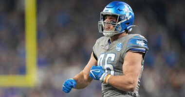 NFL Insider Tells Off Jack Campbell's Fifth-Year Option Criticism