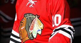 Chicago Blackhawks icon Dennis Hull has died at 81