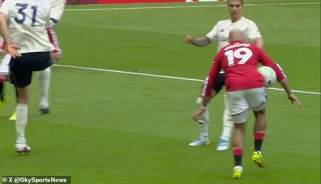 Nottingham Forest handed apology by refs' chief Howard Webb over Bryan Mbeumo 'handball' controversy during Man United clash