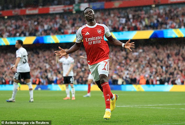 Bukayo Saka was Arsenal's star performer as they went six clear by beating Fulham 3-0