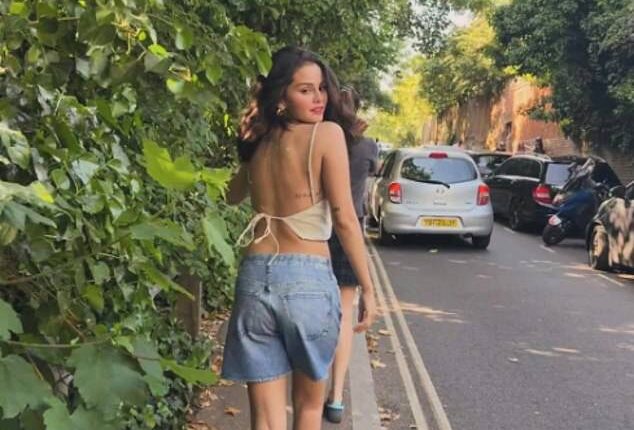 Selena Gomez braved the London heatwave during her UK trip this week as she visited Hampstead Heath and took in the sights of the capital