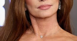 Shania Twain, 60, caused commotion among her fans after looking 'unrecognizable' at the 61st Academy of Country Music Awards on Sunday