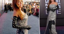 Shania Twain wears strapless panther dress at ACM Awards