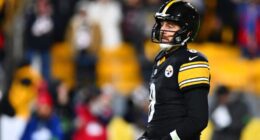 Pittsburgh Steelers quarterback Aaron Rodgers