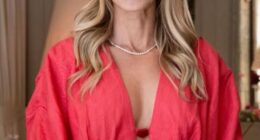 Nothing could have prepared me for what happened in the summer of 2021 when I woke up to find my pillow covered in hair, says Sarah Lindsay