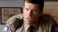 Taylor Sheridan’s Forgotten 7-Part Hulu Crime Thriller Is So Good, You’ll Wish You Found It Sooner