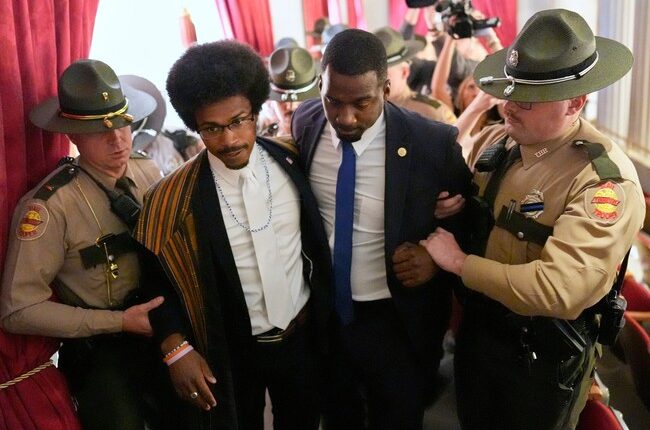 Tennessee Woketivist Fans Race Flames With Viral Photo—Then the Facts Wreck the Narrative – RedState