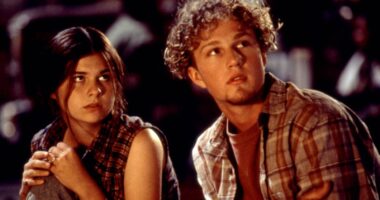 The Biggest Disaster Movie of the '90s Loses Box-Office Rank to 2026's Sci-Fi Masterpiece