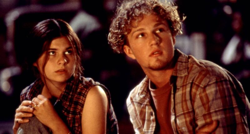 The Biggest Disaster Movie of the '90s Loses Box-Office Rank to 2026's Sci-Fi Masterpiece