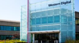 The memory trade is faltering as Western Digital’s stock slides in the face of earnings beat