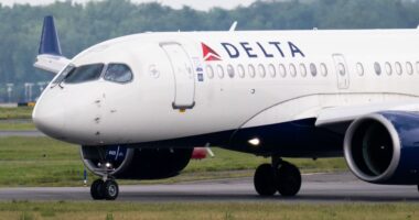This hedge fund just dumped the ‘big three’ airline stocks, as the industry faces soaring fuel costs