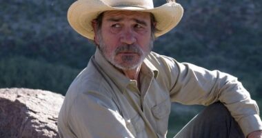 Tommy Lee Jones' Hidden Gem Neo-Western Crime Thriller Is Everything 'Yellowstone' Isn't