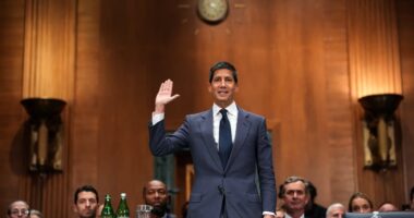 Warsh gets a much warmer Wall Street welcome as Fed chair than his recent predecessors