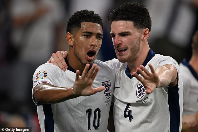 Gareth Barry believes Jude Bellingham (left) and Declan Rice (right) shouldn't necessarily start together in midfield for England at the upcoming World Cup in Canada, Mexico and the USA