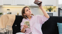 Woman Leeches Off Sick Dad For Years, Shamelessly Demands Half Of Inheritance He Left For Sister
