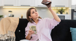 Woman Leeches Off Sick Dad For Years, Shamelessly Demands Half Of Inheritance He Left For Sister