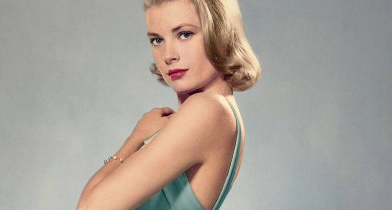 15 Photos Remembering Hollywood's Princess