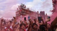 Chaos at Arsenal parade as fans are rescued and arrested