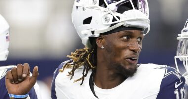 Cowboys Give First Hint on Looming Quarterback Battle