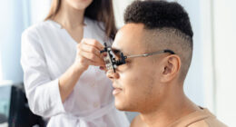 Customer Refuses To Listen To Licensed Optician, Discovers Why Experts Warned Him From The Start