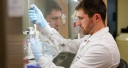 Doctors Celebrate Breakthrough Cancer Treatment with Standing Ovation – HotAir