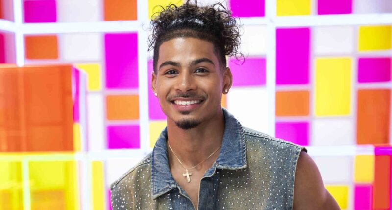 Woman Claiming To Be Ex-Girlfriend Of 'Love Island' Star Sincere Rhea Exposes Their Alleged Past & Matching Tattoos (VIDEO)