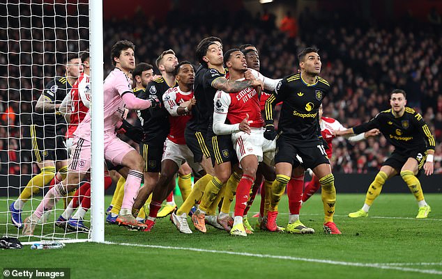 FIFA have introduced an 'anti-Arsenal' law which is designed to stop players acting as blockers at set pieces