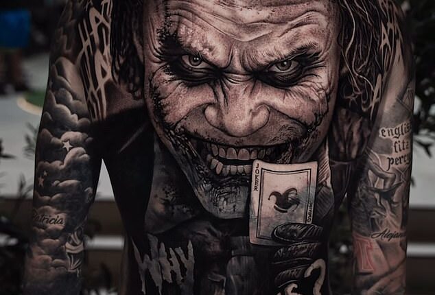 Alejandro Garnacho showed off his new tattoo inspired by Heath Ledger's Joker