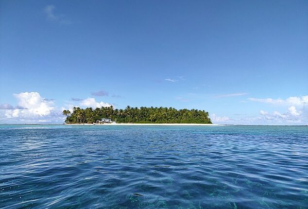Our destination comes into view after a barely 10-minute ride and Afelita Island Resort already seems an ideal place to become marooned