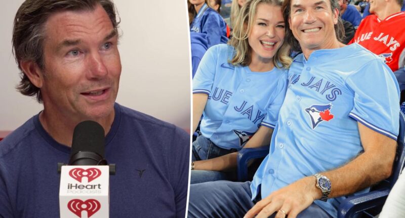 Jerry O'Connell makes 'dirty' confession about wife Rebecca Romijn's 'funky' body odor