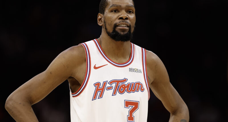 Kevin Durant Speaks Out After Internet Detectives Seemingly Identify His Mystery Date