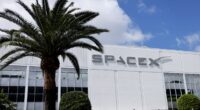 Looking to buy into the SpaceX IPO? This scary chart might make you think twice.