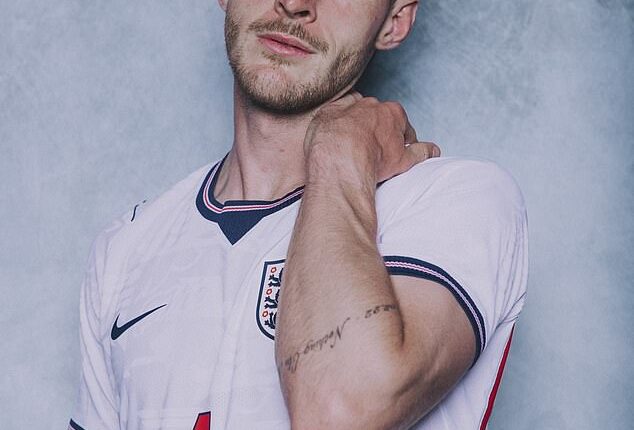 Declan Rice looked somewhat sun-kissed as he posed for his official World Cup portrait
