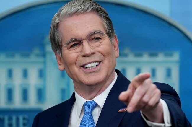 Scott Bessent Easily Divests Ron Wyden and Thom Tillis' Half-Baked Questions – RedState