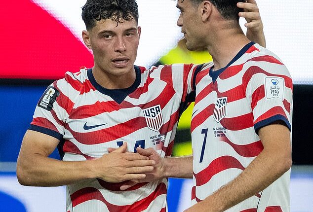 US stars Sebastian Berhalter and Gio Reyna are ready to 'go to war together' at this World Cup