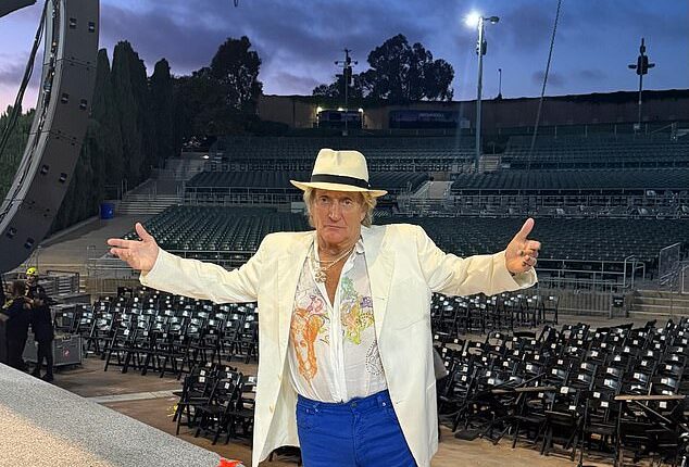 Sir Rod Stewart, 81, had been due to perform at the Chula Vista¿s North Island Credit Union Amphitheatre on Friday but cancelled the show while fans were queuing to enter the venue