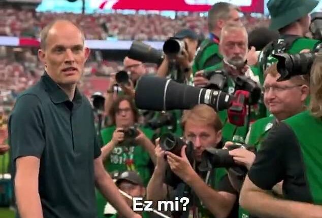 Thomas Tuchel was left fuming with a group of photographers at England's World Cup opener