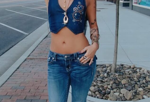19-year-old Marly Kinney vanished Wednesday at Grayson Lake, Kentucky, roughly 200 miles east of Louisville