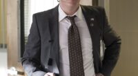 Twin Peaks actor Owain Rhys Davies has died at the age of 44. The screen and stage star was best known for his role as Agent Wilson on Twin Peaks: The Return; Pictured on Twin Peaks