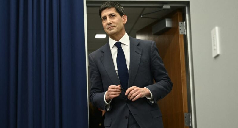 Warsh launches his push to change how the Fed operates