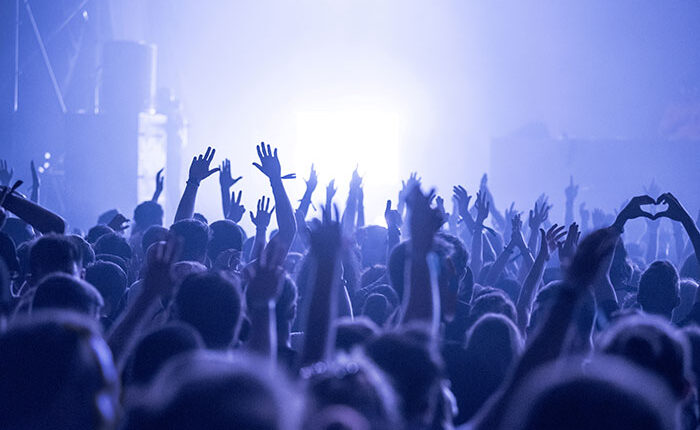Woman Uses Concert Ticket To Appease Toxic Friend, Ends Up Hurting Sis As It Was A Gift From Her