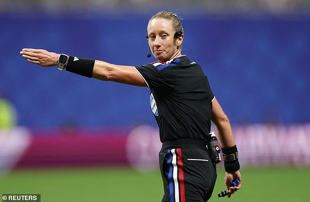 Tori Penso put in a standout performance refereeing South Africa's clash with Czechia