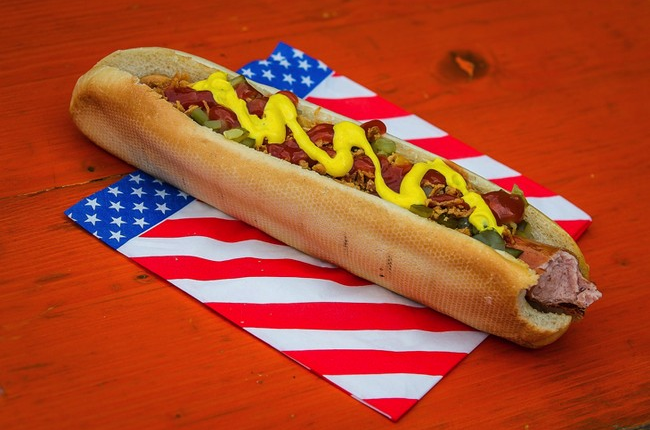 Hot Dog! Duo Reclaim Their Nathan's Competitive Eating Titles. – RedState